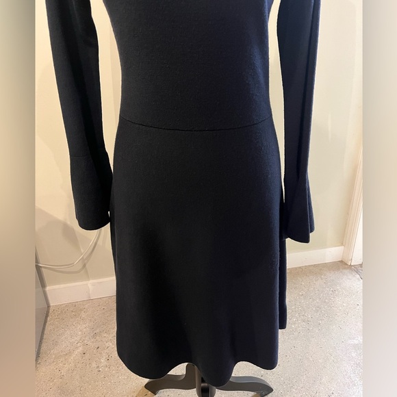 Ann Taylor Classic Navy Long Sleeve V Neck Sweater Dress Size Small - Picture 3 of 14